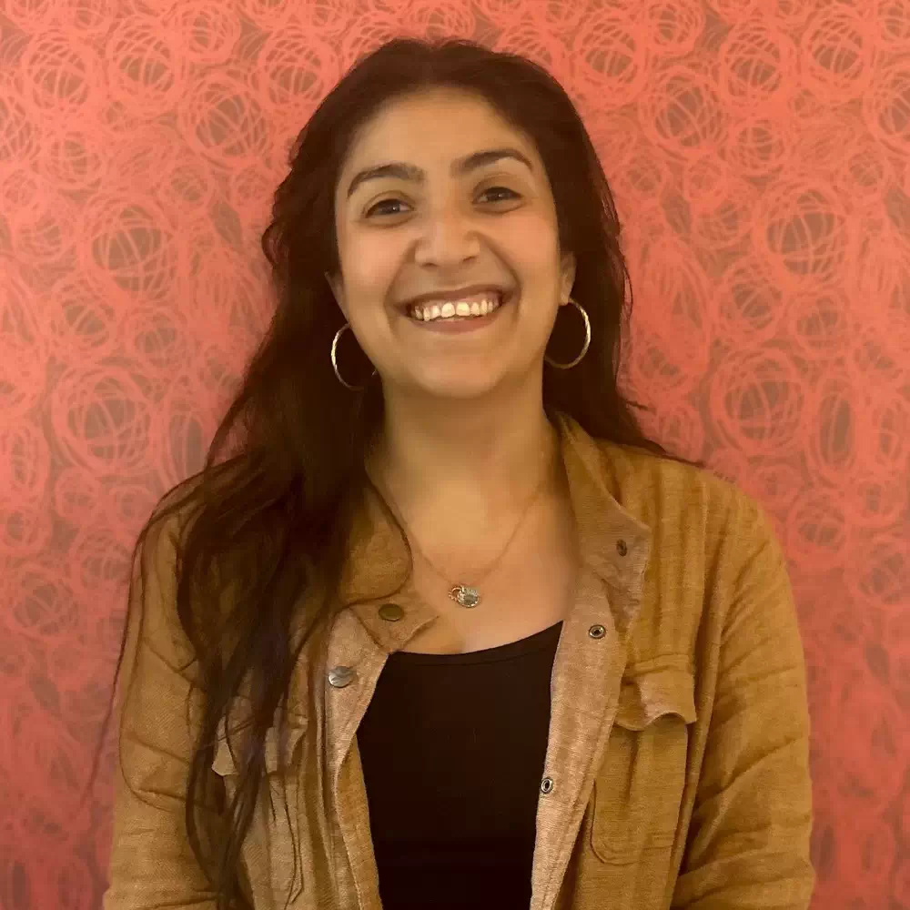 Executive Assistant & Volunteer Coordinator Nadia Azizi